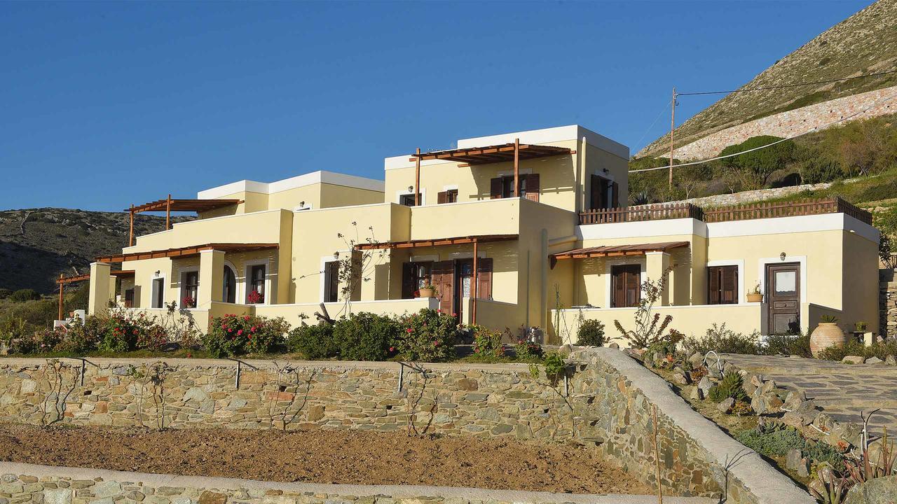 Anemos And Almyra Apartment Kini Ngoại thất bức ảnh