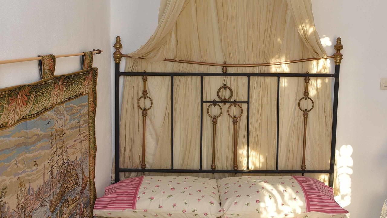 Anemos And Almyra Apartment Kini Ngoại thất bức ảnh